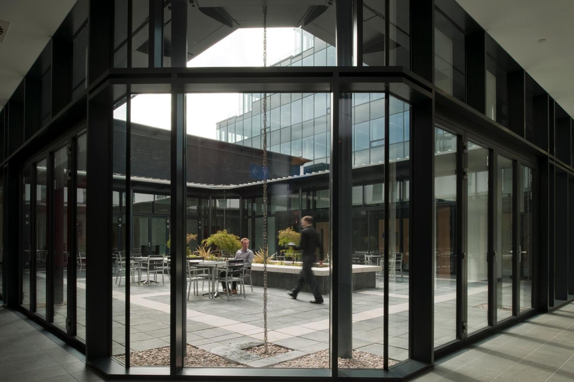 Park Inn By Radisson Aberdeen Exterior photo